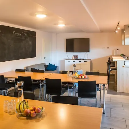 アパートホテル Akademie